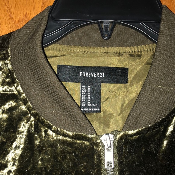 Olive green crushed velvet jacket - Picture 3 of 5